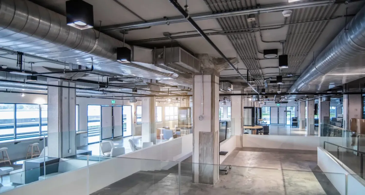 modifica sapzio interno azienda min scaled 1 941d6715 Kadef Service